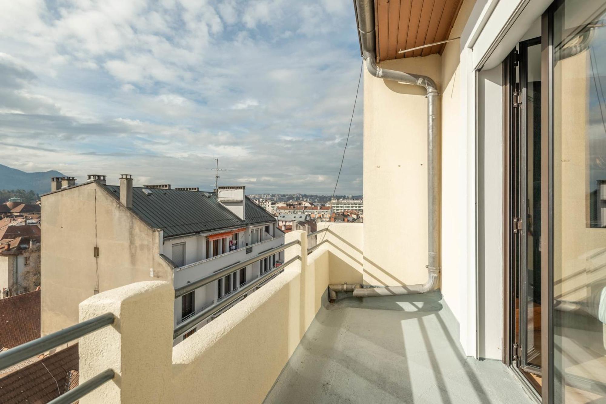 Le Beau Marcy - Contemporary City Centre Flat Анси Екстериор снимка
