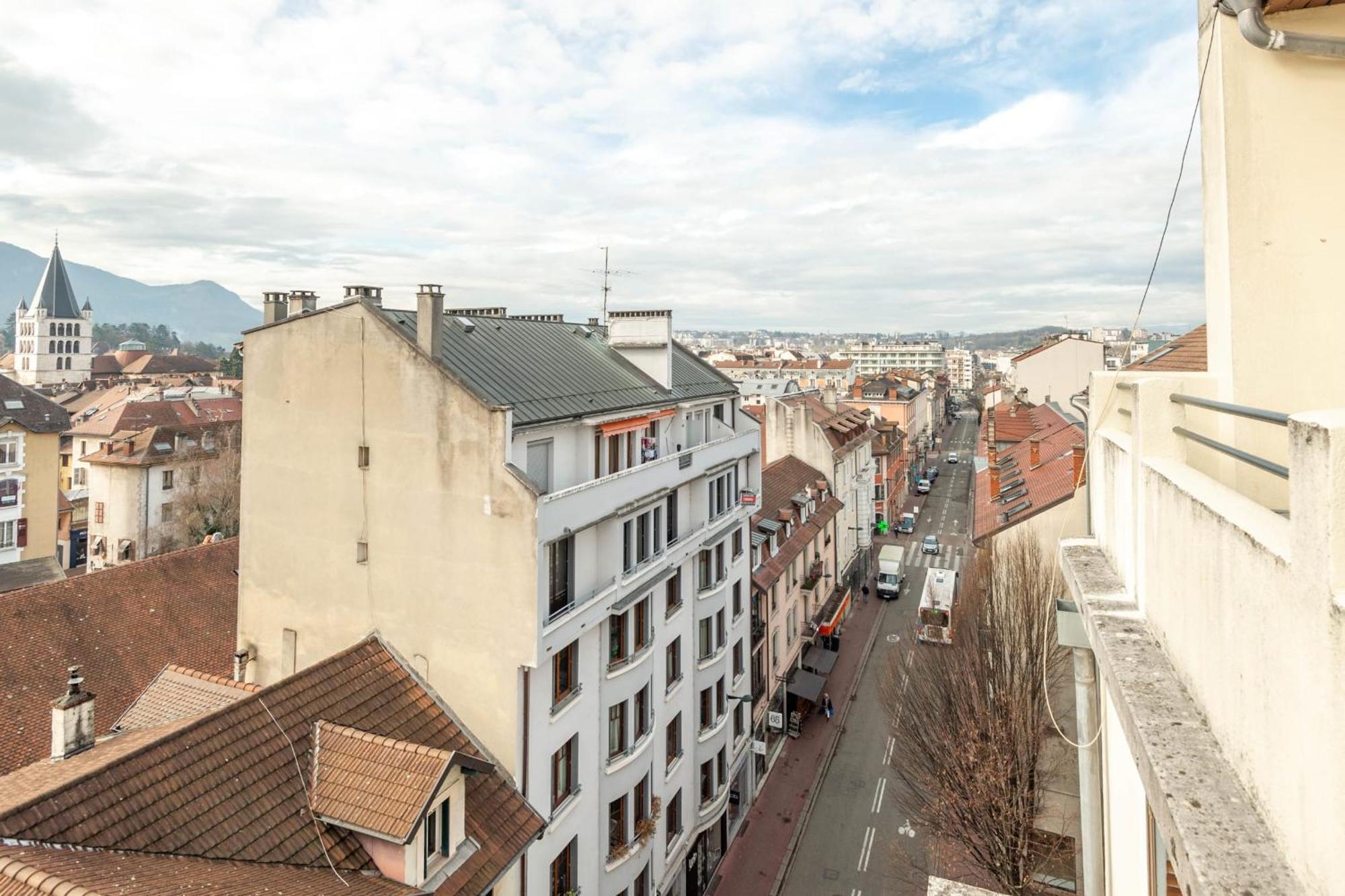 Le Beau Marcy - Contemporary City Centre Flat Анси Екстериор снимка